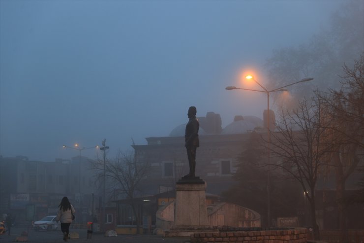 Edirne'de sis etkili oldu