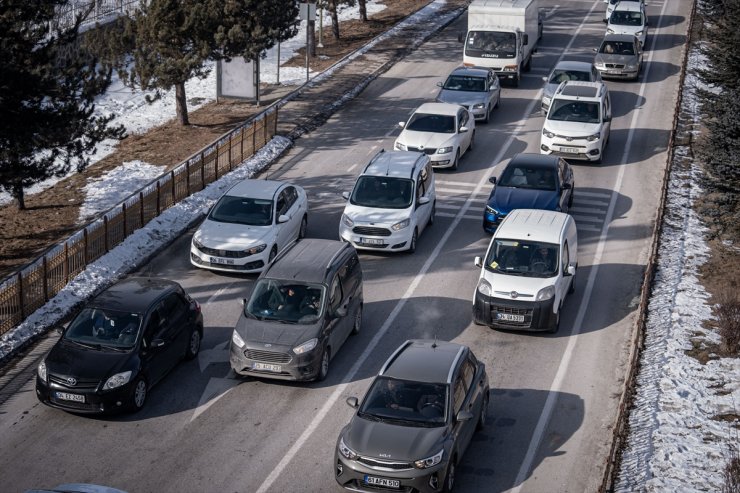 Kentsel büyümeye göre araç sayısındaki artış, Erzurum'da hava kirliliğine sebep oluyor