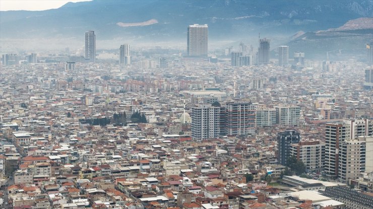 Uzmanından "İzmir'de hava kirliliğinin başlıca kaynağı sanayi bölgeleri" değerlendirmesi