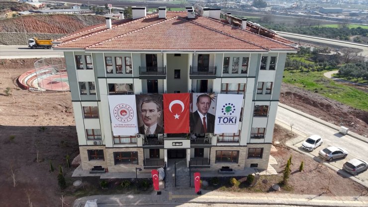 6 ŞUBAT DEPREMLERİNİN İKİNCİ YILI - Hatay, Adana ve Osmaniye'de depremzedeler yeni yuvalarına kavuşuyor