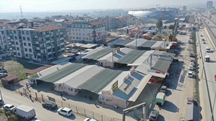 6 ŞUBAT DEPREMLERİNİN İKİNCİ YILI - Hatay'ın "kardeşlik çarşısı" depremzede esnafı müşterileriyle buluşturuyor
