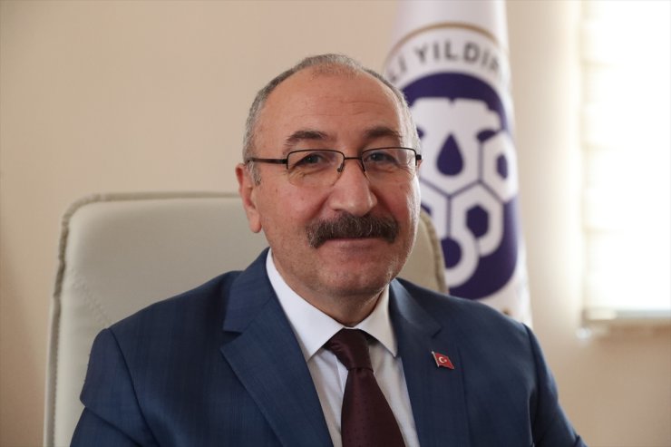 Prof. Dr. Şevket Özden, deprem verilerinin analizinde yapay zekanın önemine dikkati çekti: