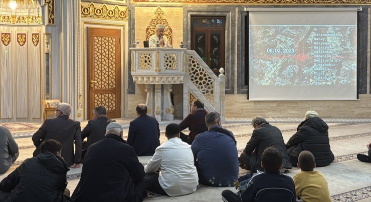 Almanya'da Kahramanmaraş merkezli depremlerde hayatını kaybedenler anıldı