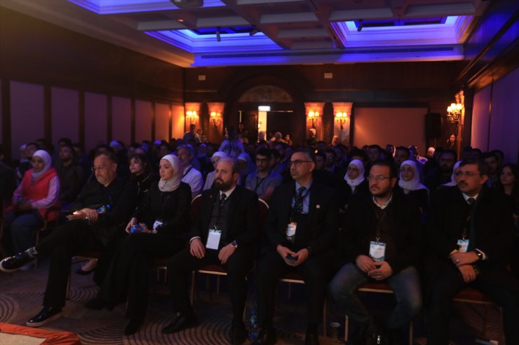 Amerika'da yaşayan Suriyeli bilişim mühendisleri, Şam'da öğrenciler ve sektör çalışanlarıyla buluştu