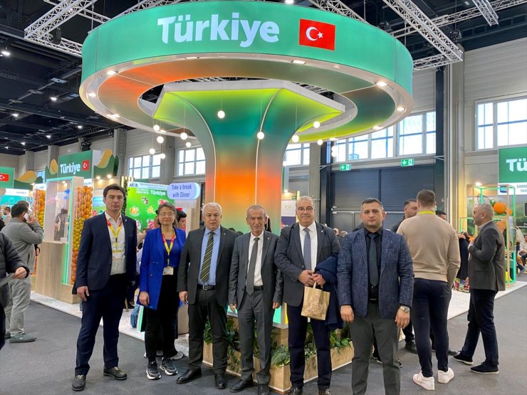 Fethiye ve Seydikemer'in tarım ürünleri Almanya'da tanıtıldı