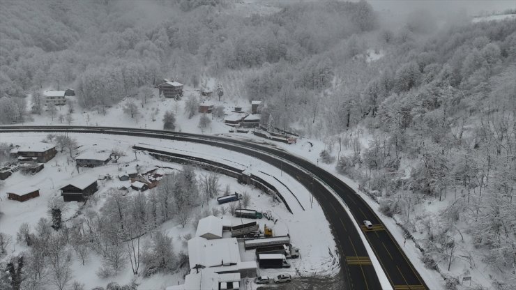 Bolu Dağı'nın kar manzarası havadan görüntülendi