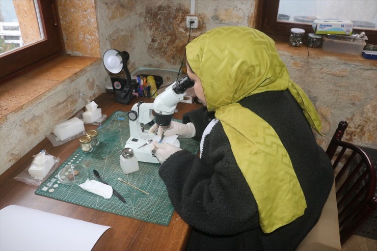 Hadrianopolis Antik Kenti'nde içecek filtresi olarak kullanılan bronz obje bulundu