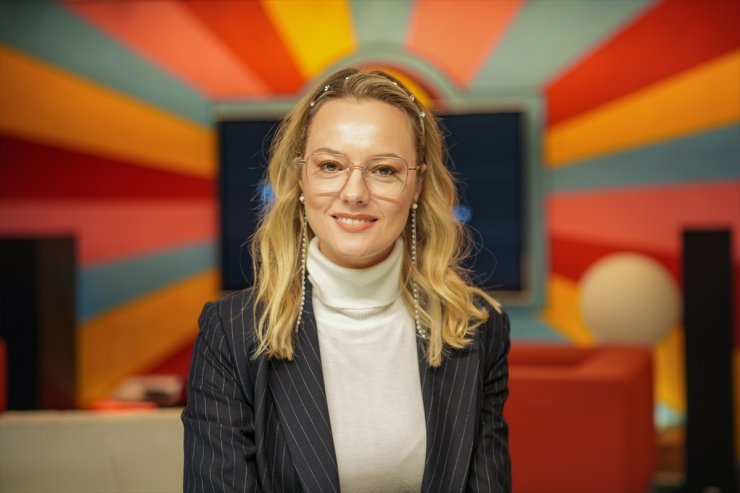 Oyuncu ve model Şebnem Schaefer, Almanya ve Türkiye'de yaşadığı ötekileştirmeyi anlattı: