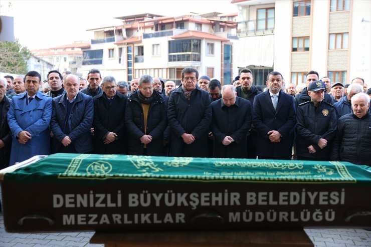 GÜNCELLEME - Denizli'de otomobilin çarptığı yaya hastanede öldü