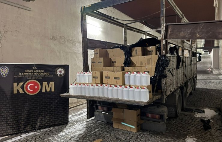 Niğde'de 4 bin litre kaçak etil alkol ele geçirildi