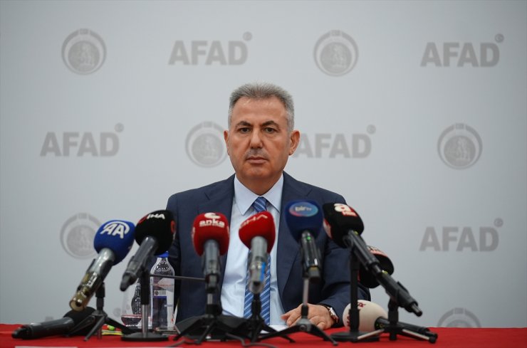 İzmir'de Ege Denizi'ndeki sismik aktiviteye yönelik risk değerlendirme toplantısı yapıldı