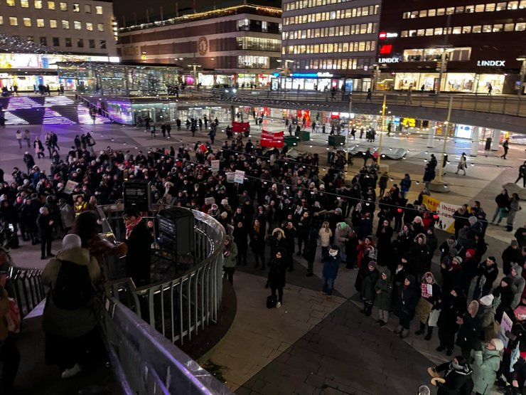 İsveç'te İslamofobi ve ırkçılık protesto edildi