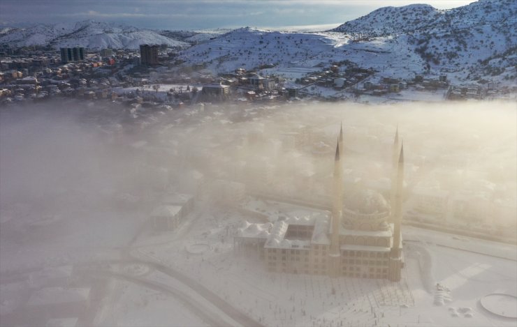 Nevşehir'de sis etkili oldu