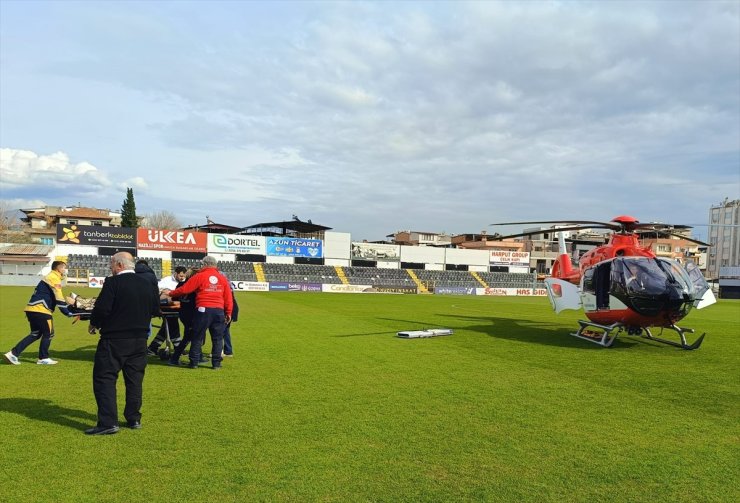 Aydın'da go-kart pistindeki kazada yaralanan rallici, ambulans helikopterle İzmir'e nakledildi