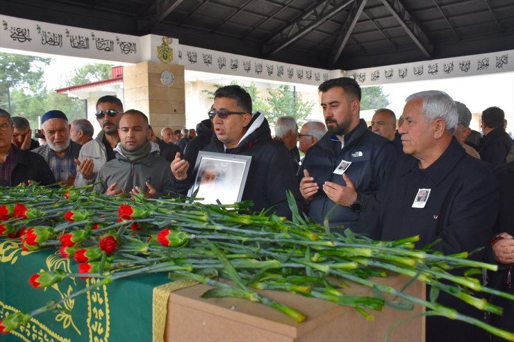 Yaşamını yitiren "Kahtalı Mıçe" için Antalya'da tören düzenlendi
