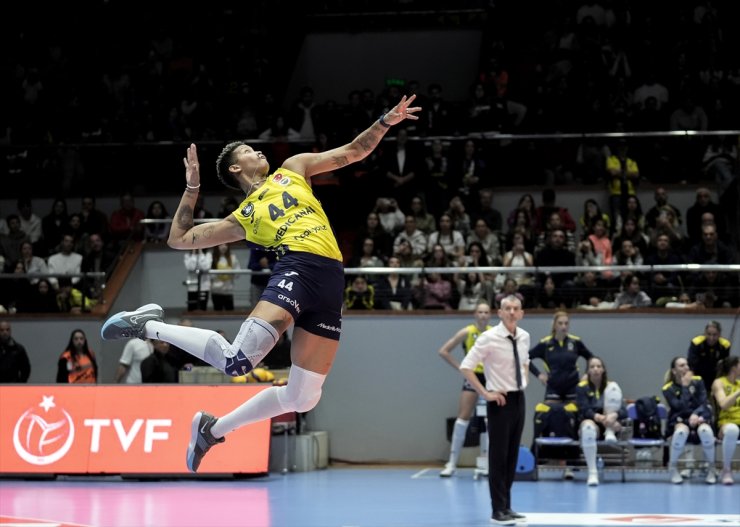 Voleybol: Vodafone Sultanlar Ligi