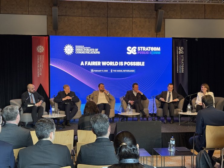 Hollanda'da "Daha Adil Bir Dünya Mümkün" temalı panel düzenlendi