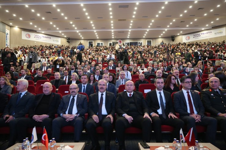 Trakya Kariyer Fuarı Çanakkale'de başladı