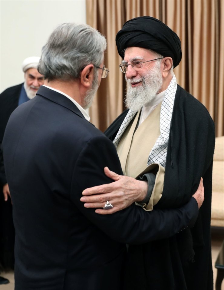 İran lideri Hamaney, Tahran'da Filistin İslami Cihad lideri Nahhale ile görüştü